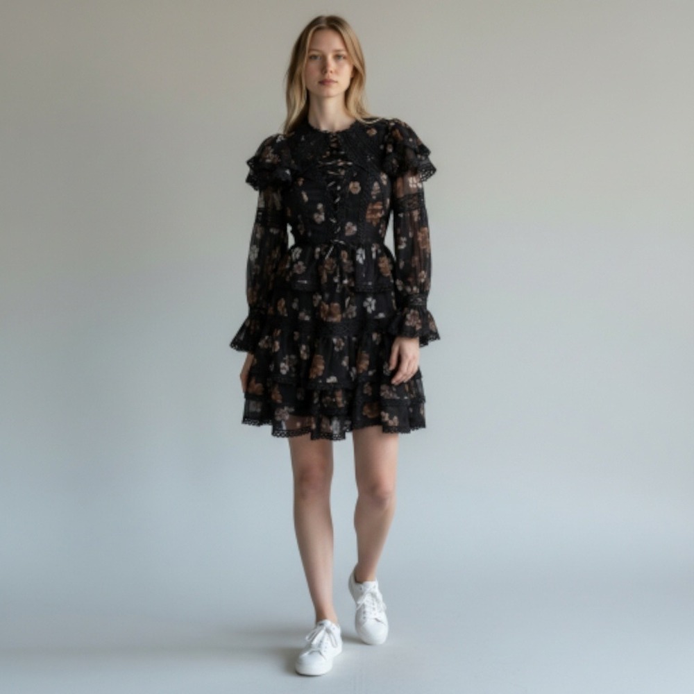 Ivy City Co Farrah Dress Womens XS Black Floral Lace-Up Tiered‎ Mini Long Sleeve